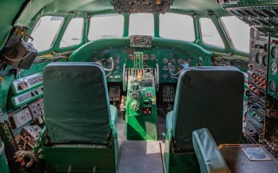 飞机座位选择攻略:哪里最舒适?